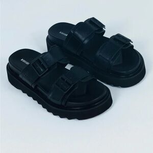 Princess Polly MA Belle Sandals; Black; size US 6